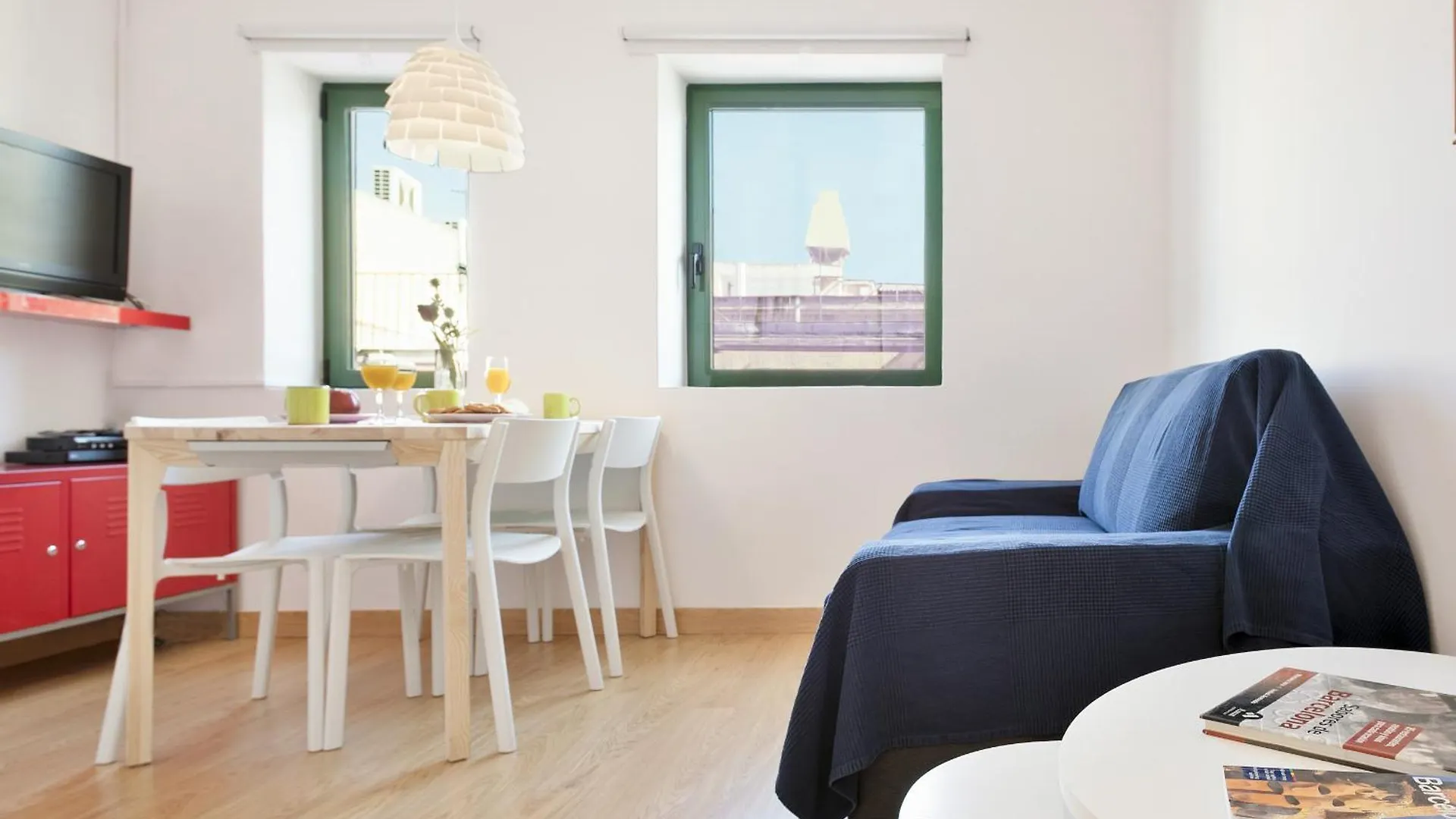 Ola Living Vidreria Apartment Barcelona Spain