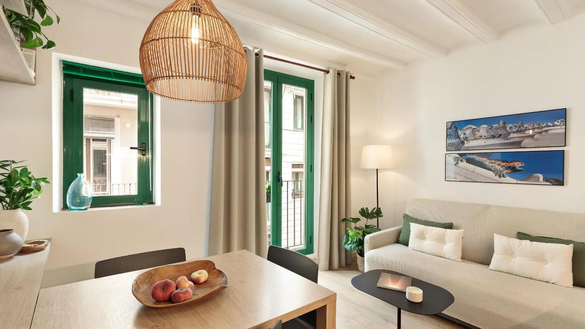 Ola Living Vidreria Apartment Barcelona Spain